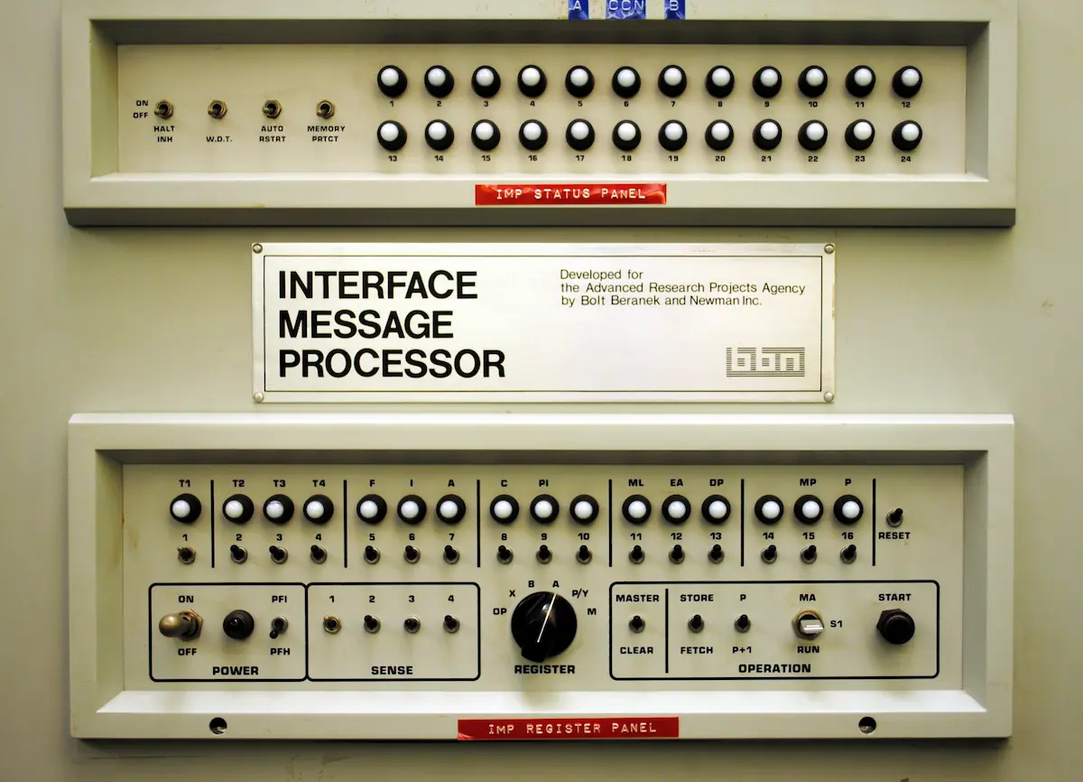 Front panel of an IMP